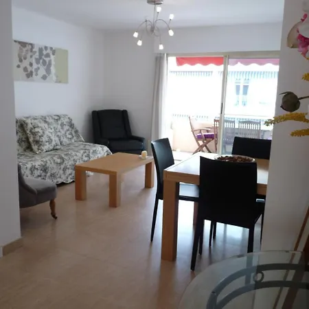 Sleeps 6 Air Con Wifi * Cannes